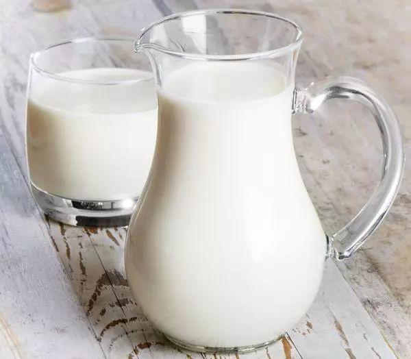 带你投资：糖尿病人可以喝牛奶吗？牢记这3点，可以放心喝